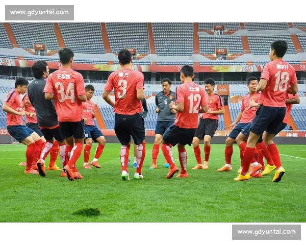 今晚足球比分牵动人心多场对决结果引发球迷热议赛场风云再起成焦点